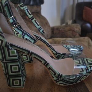 Allegra K Women's Black and Green Patterned Heels Size 7